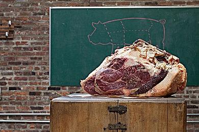 这款国产模拟经营游戏 能打造最二次元的奇幻古堡